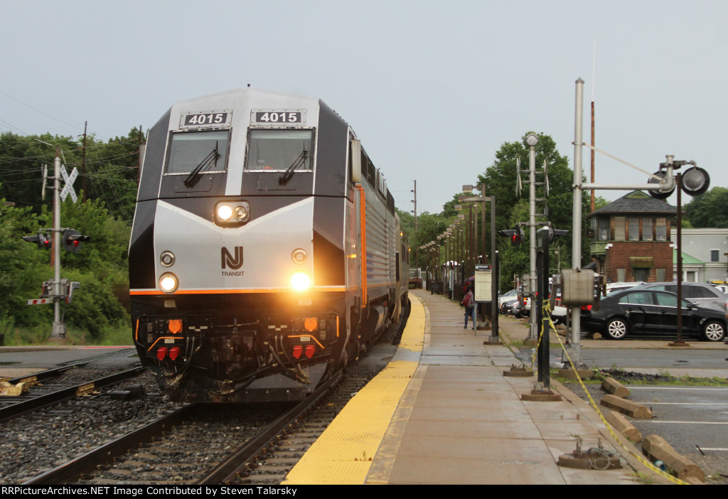 NJT 4015